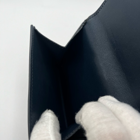 GUC Louis Vuitton Navy Compact Wallet - Picture 4 of 8
